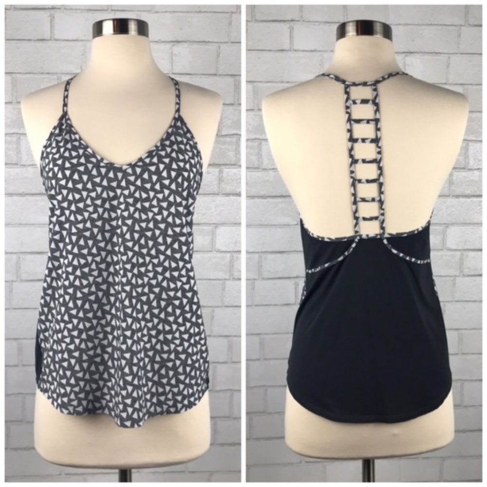 Lululemon Breezy Singlet, Size 6